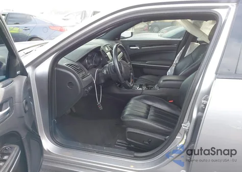 2018 Chrysler 300 300S z USA, uszkodzony, nr VIN 2C3CCABG5JH214147